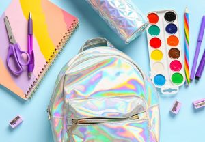 5 Cool Ideas on How to Decorate a Student Backpack